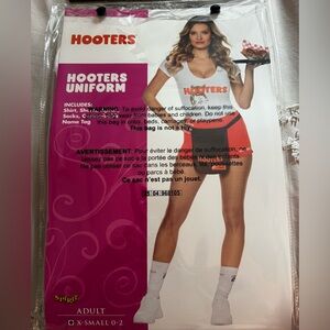 Hooters Branded Halloween Costume NWT